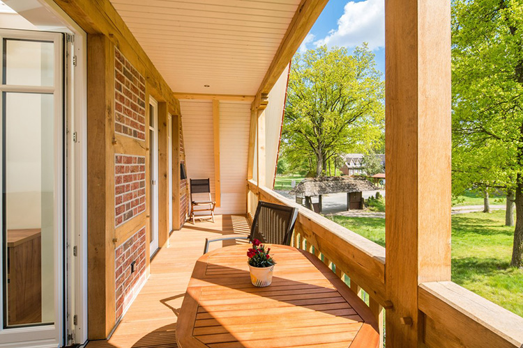 Balkon von Wohnung 5